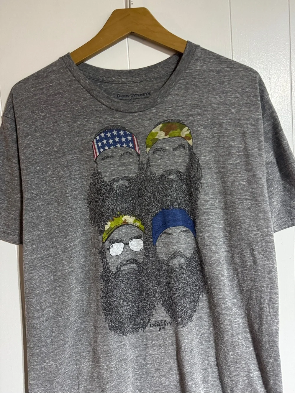Grey Duck Dynasty T-shirt Heather Grey Tee Beard Graphic Tee TV Show Mens L